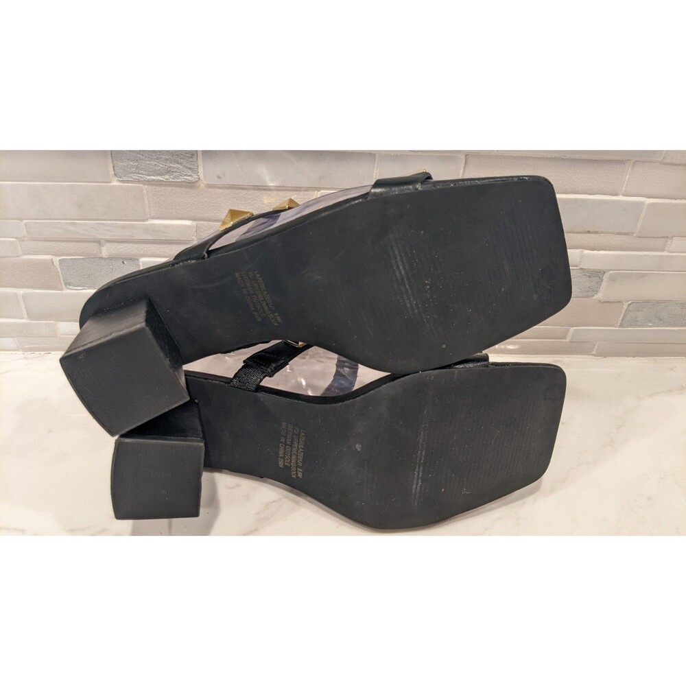 MADDEN GIRL Steve Madden Two Strap Gold Studded Block Heel Sandals 8.5 - Picture 9 of 14